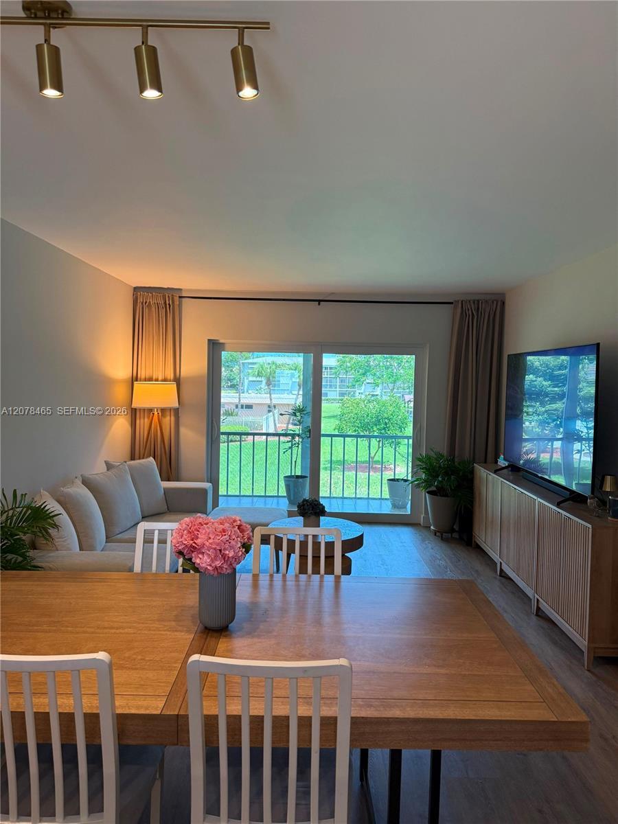5200 Washington St # 207, Hollywood FL 33021 photo 4