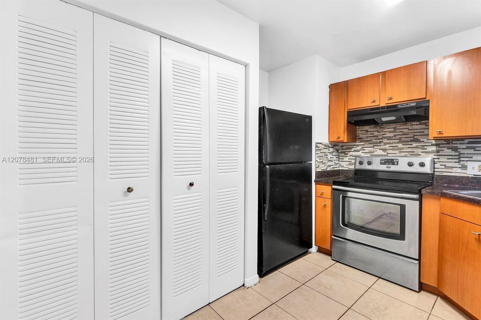 3449 NW 44th St # 205, Oakland Park FL 33309 photo 3