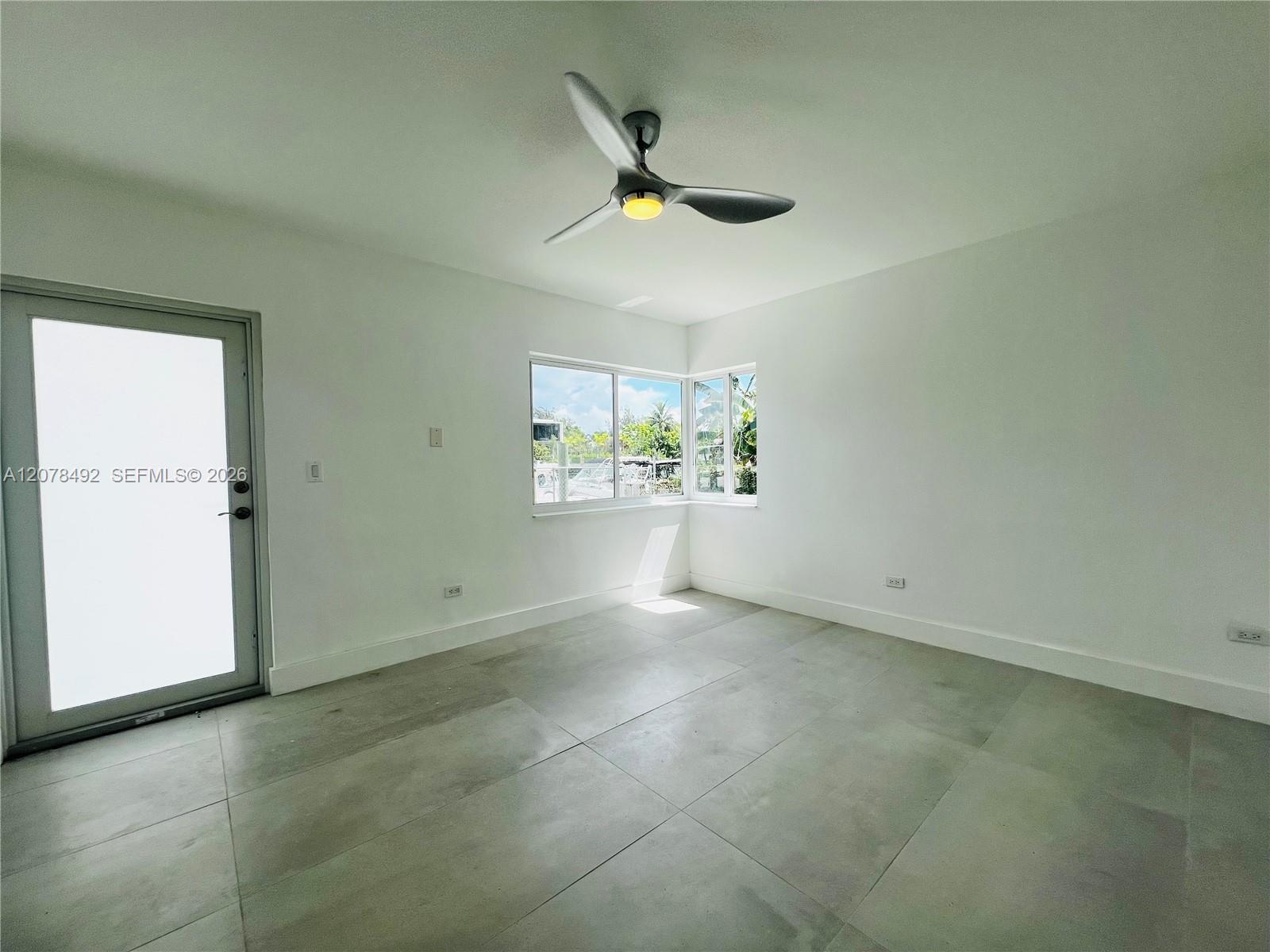 2045 Calais Dr # 6, Miami Beach FL 33141 photo 4