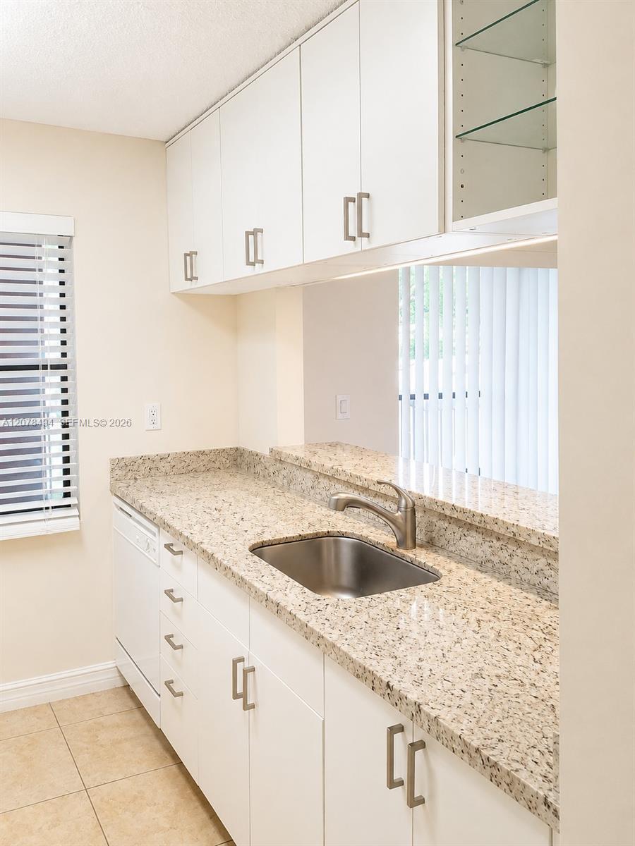 3396 Foxcroft Rd # 316, Miramar FL 33025 photo 2
