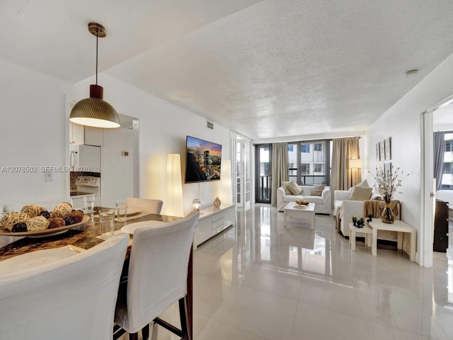 5225 Collins Ave # 1516, Miami Beach FL 33140 photo 2