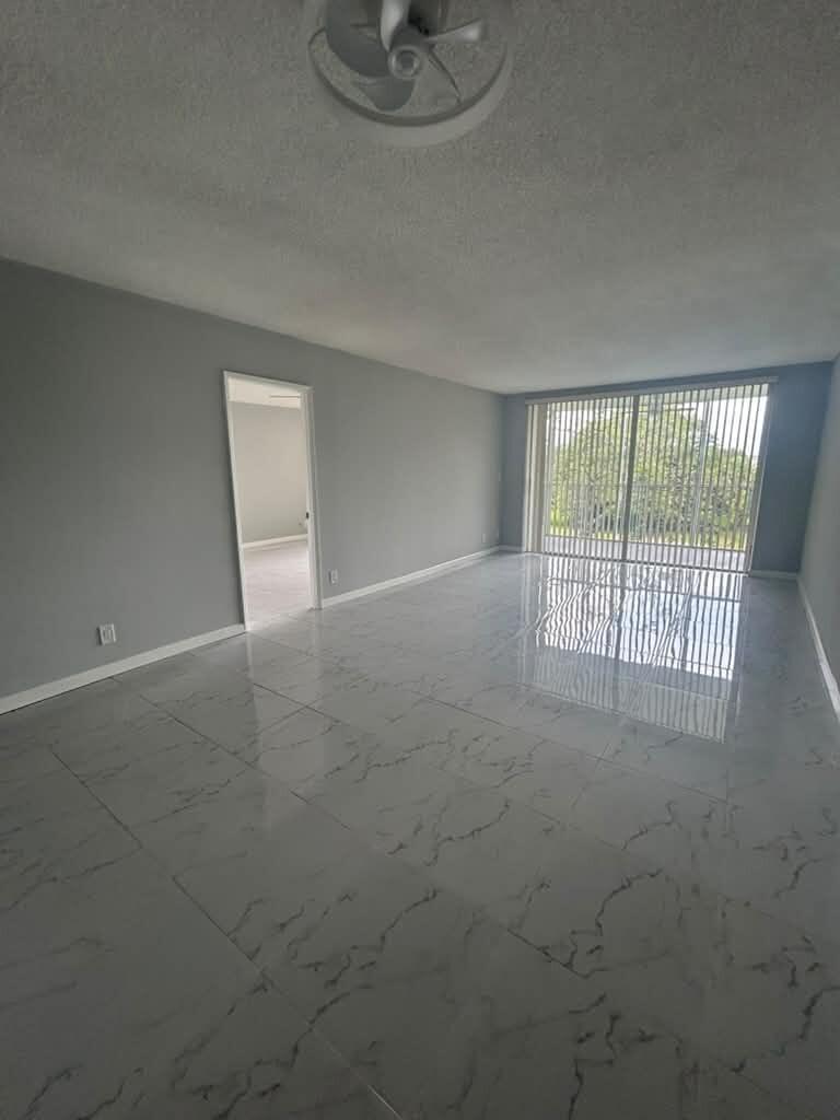 2661 S COURSE Drive # 306, Pompano Beach FL 33069 photo 4