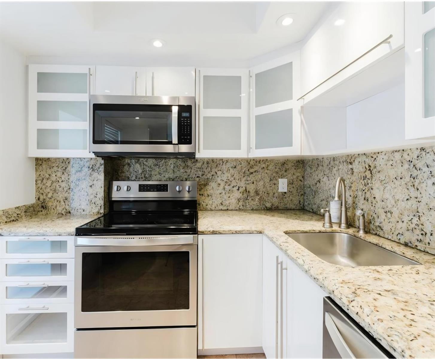2671 S COURSE Drive S # 908, Pompano Beach FL 33069 photo 2