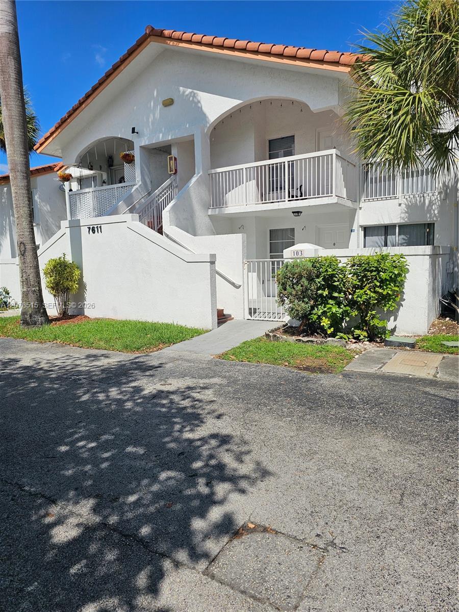 7611 SW 153rd Ct # 103, Kendall FL 33193