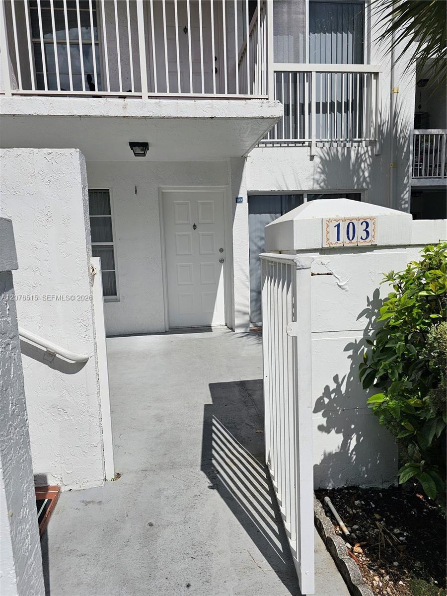 7611 SW 153rd Ct # 103, Kendall FL 33193 photo 4