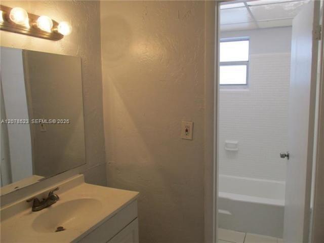3400 NW 30th St # 9, Lauderdale Lakes FL 33311 photo 5