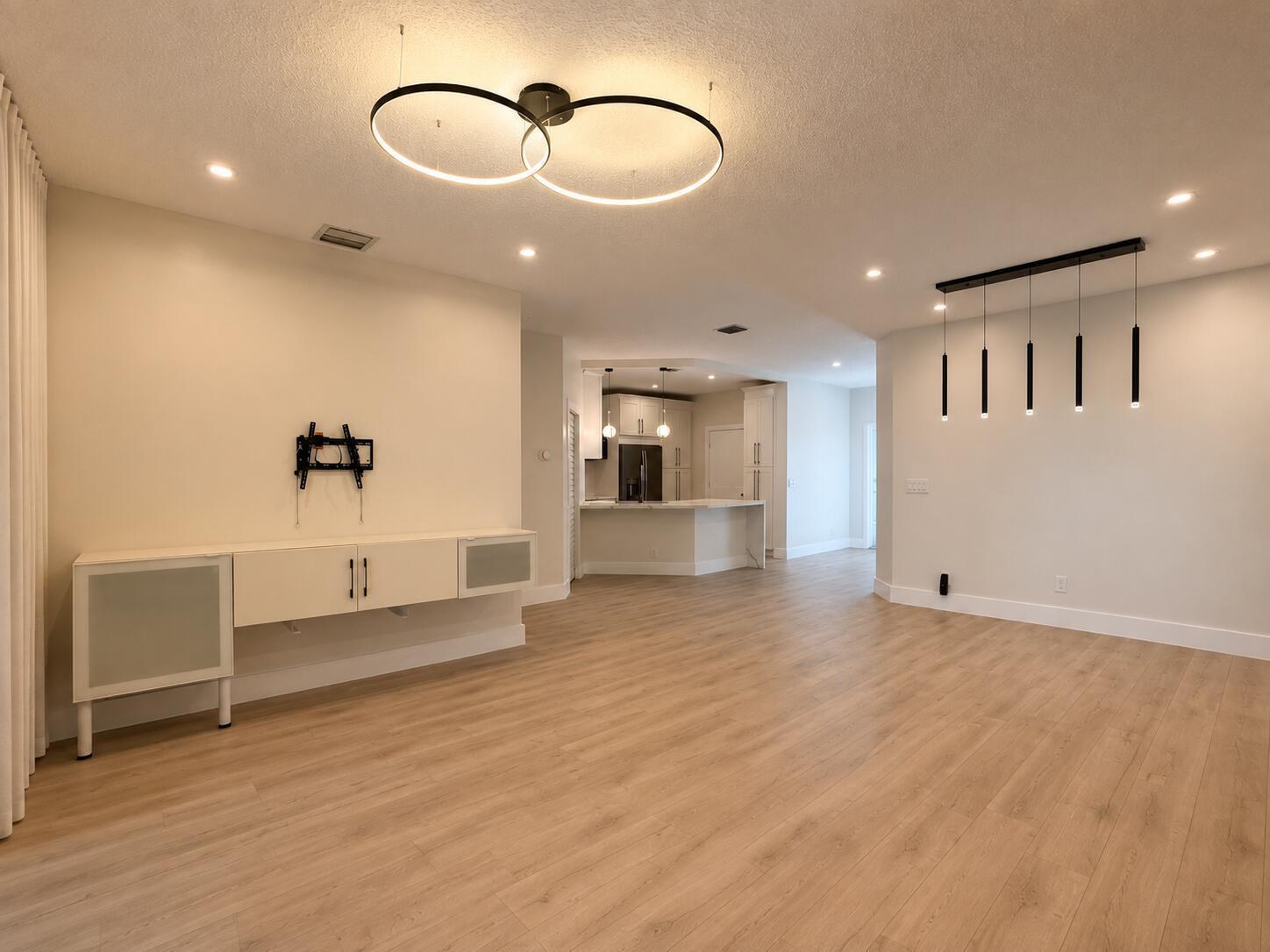 1021 SW 42nd Terrace, Deerfield Beach FL 33442 photo 2