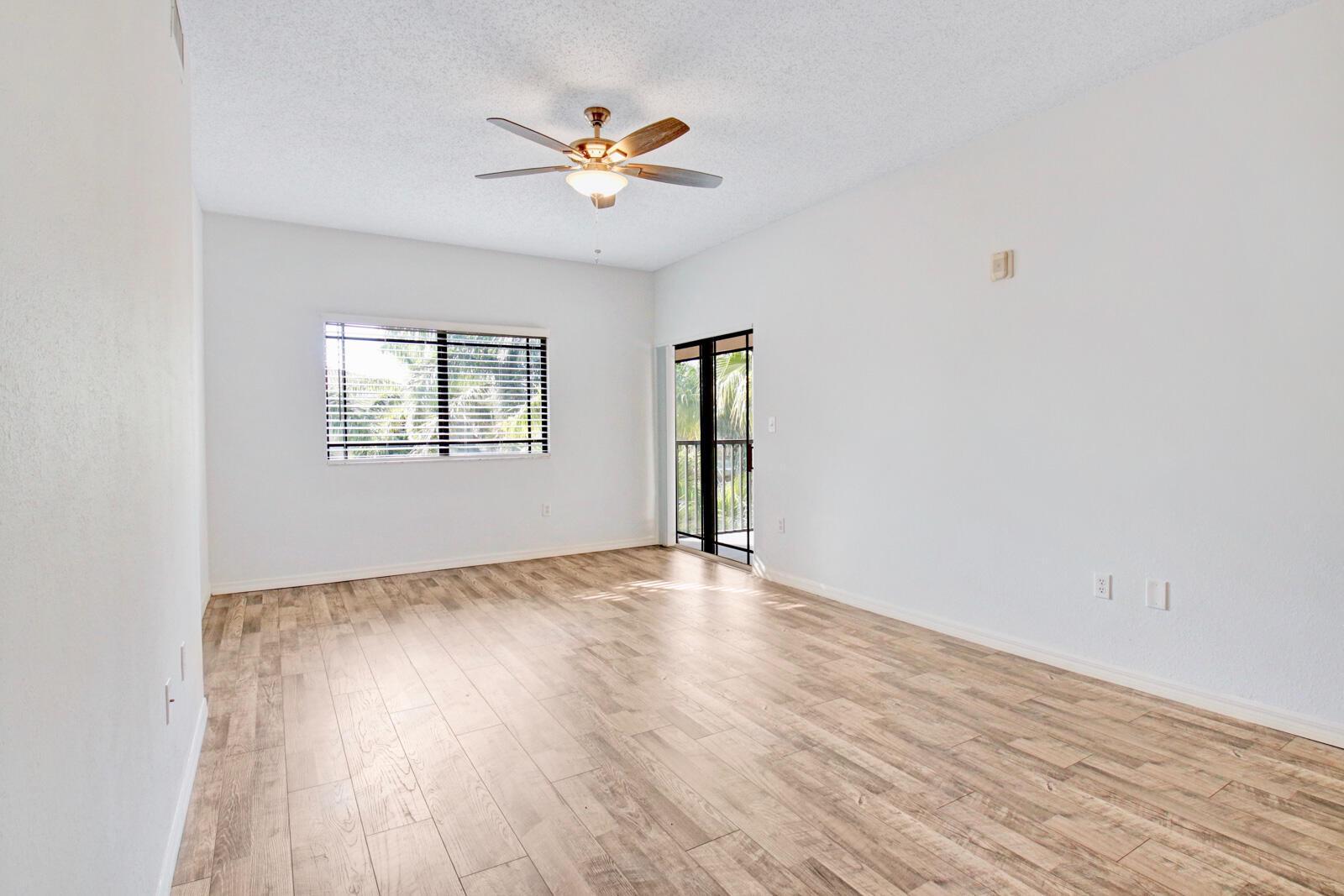 2801 SARENTO Place # 304, Palm Beach Gardens FL 33410 photo 3