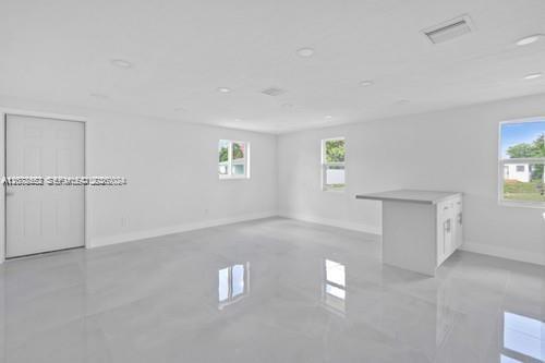 655 SW 5th St, Homestead FL 33030 photo 5