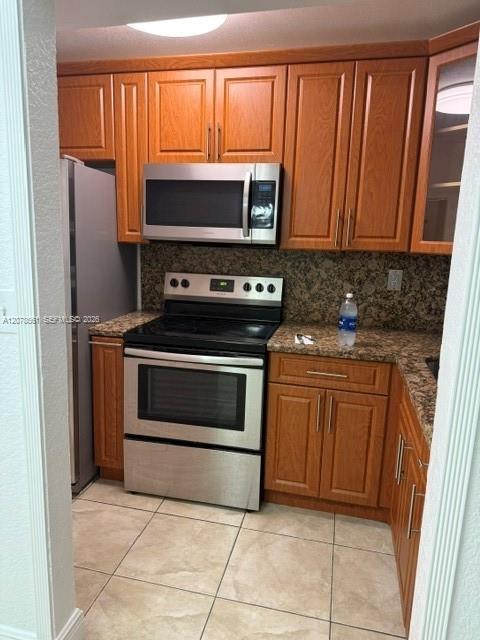 8009 W 6th Ave # B, Hialeah FL 33014 photo 3