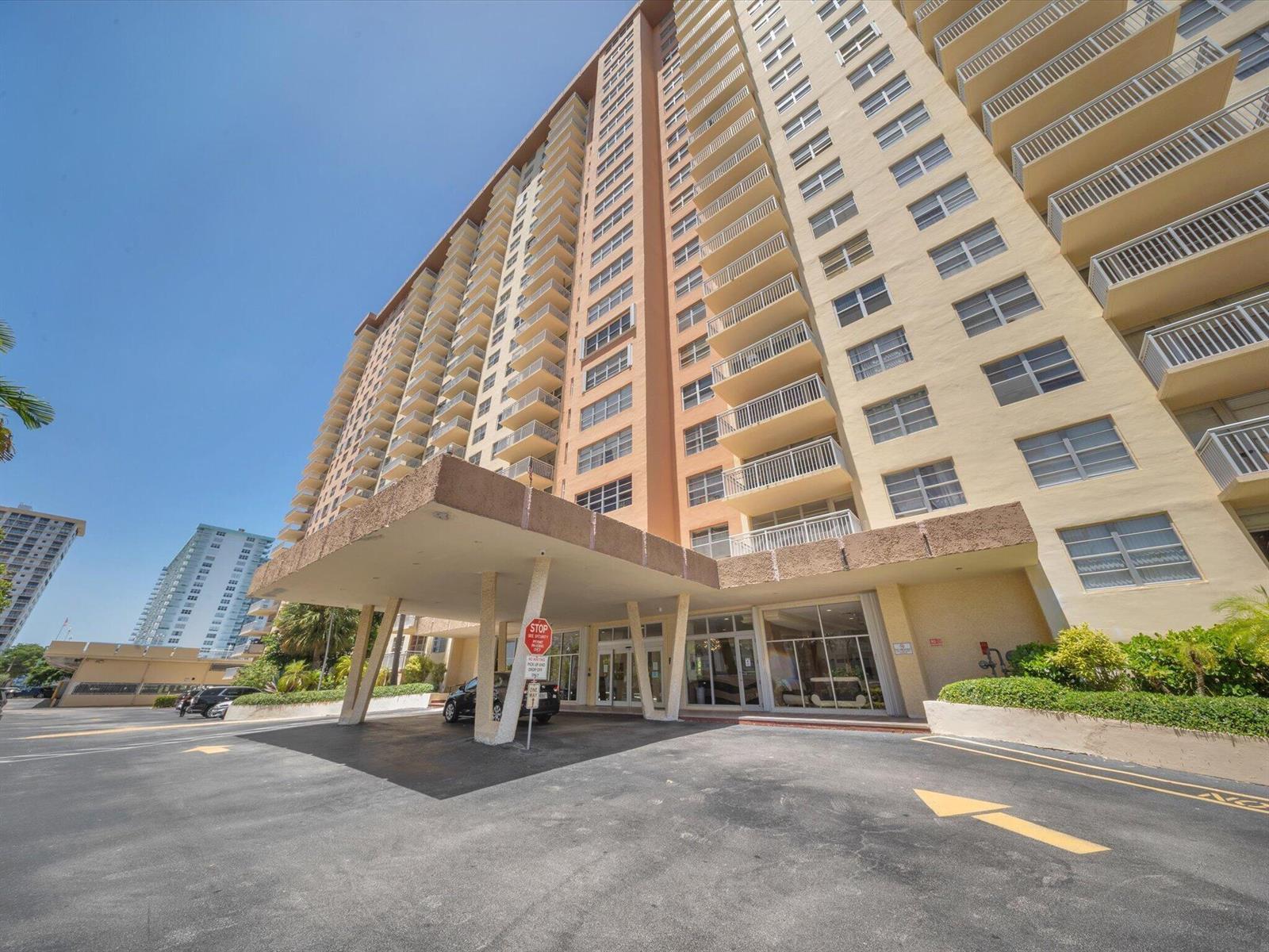 251 174th Street # 2310, Sunny Isles Beach FL 33160 photo 3
