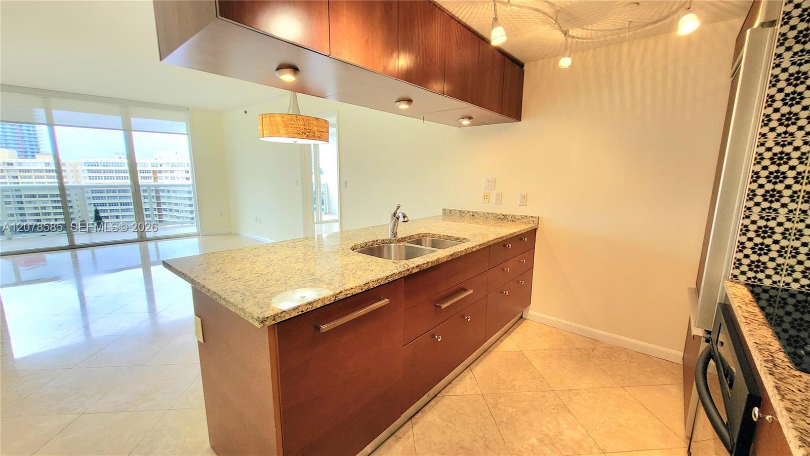 1850 S Ocean Dr # 909, Hallandale Beach FL 33009 photo 3
