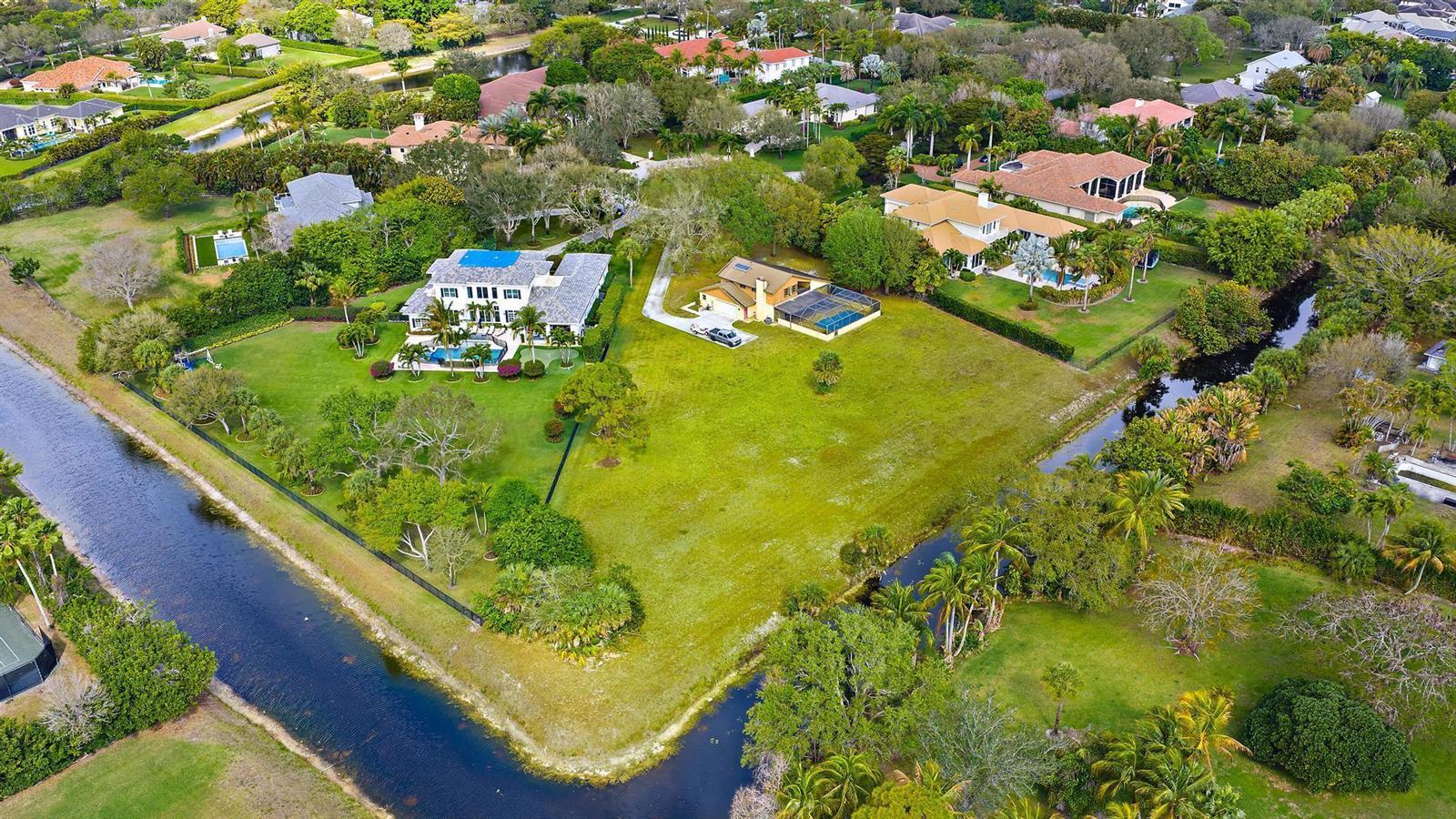 8090 Native Dancer Road E, Palm Beach Gardens FL 33418 photo 3