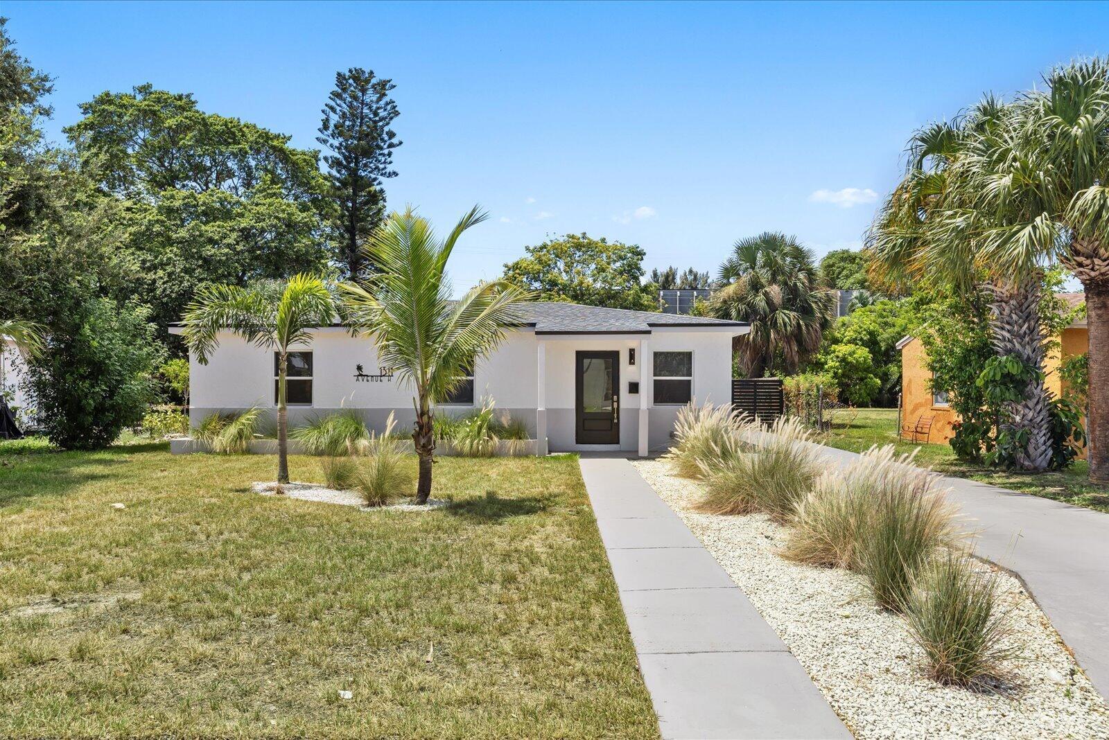 1311 AVENUE H, Riviera Beach FL 33404 photo 4