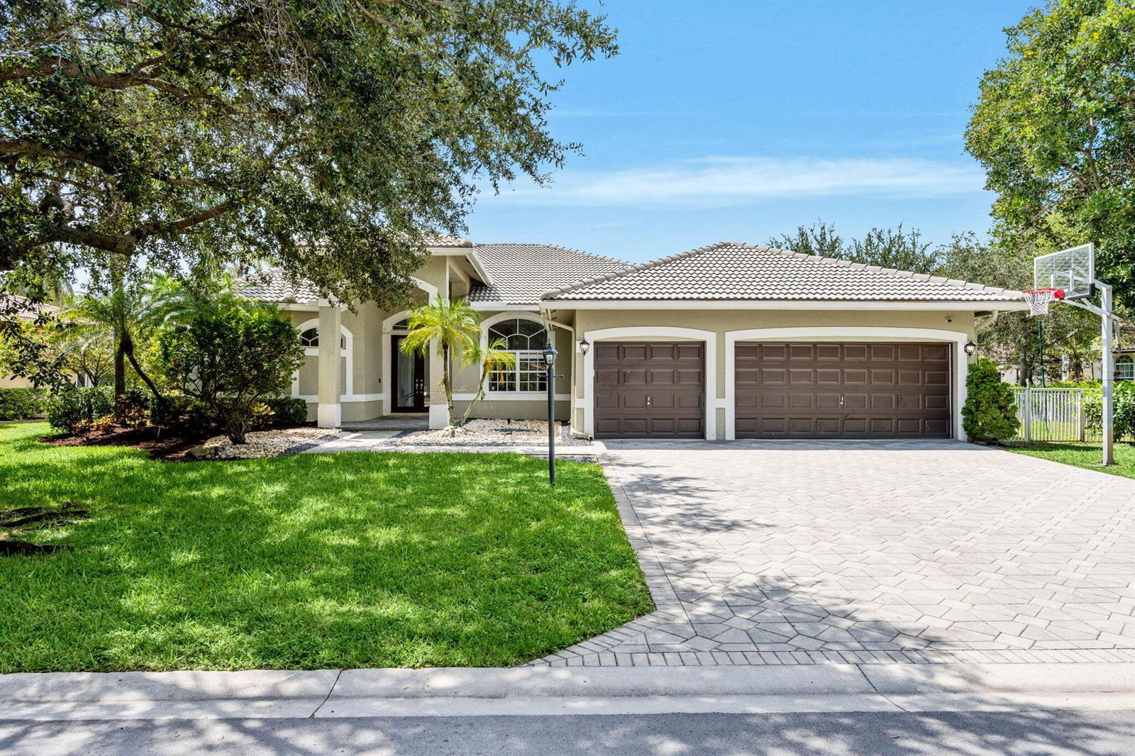 10668 NW 69TH Street, Parkland FL 33076 photo 2