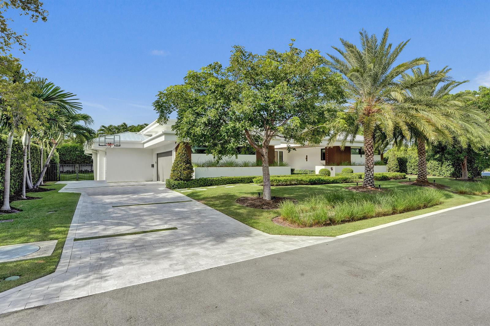 7 Tahoe Lane, Sea Ranch Lakes FL 33308 photo 4