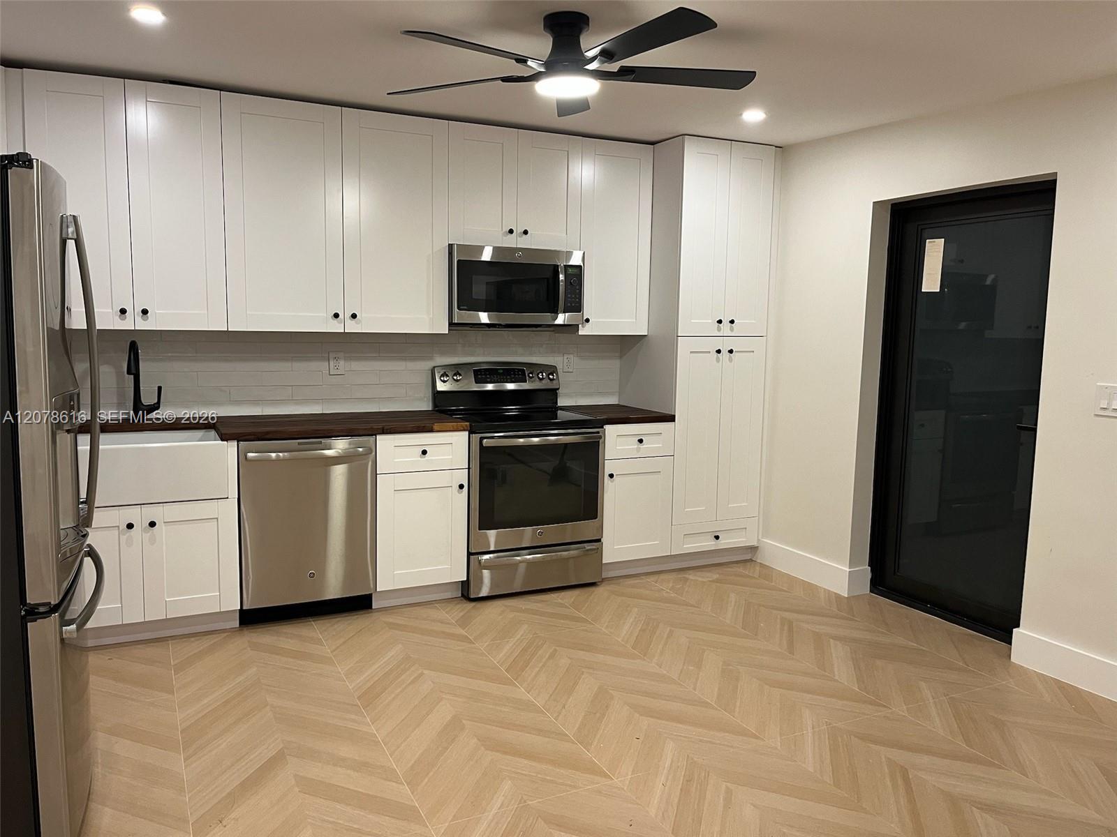 2510 Scott St # 2, Hollywood FL 33020 photo 2