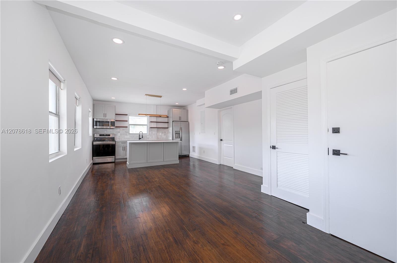 557 Meridian Ave # B, Miami Beach FL 33139 photo 5