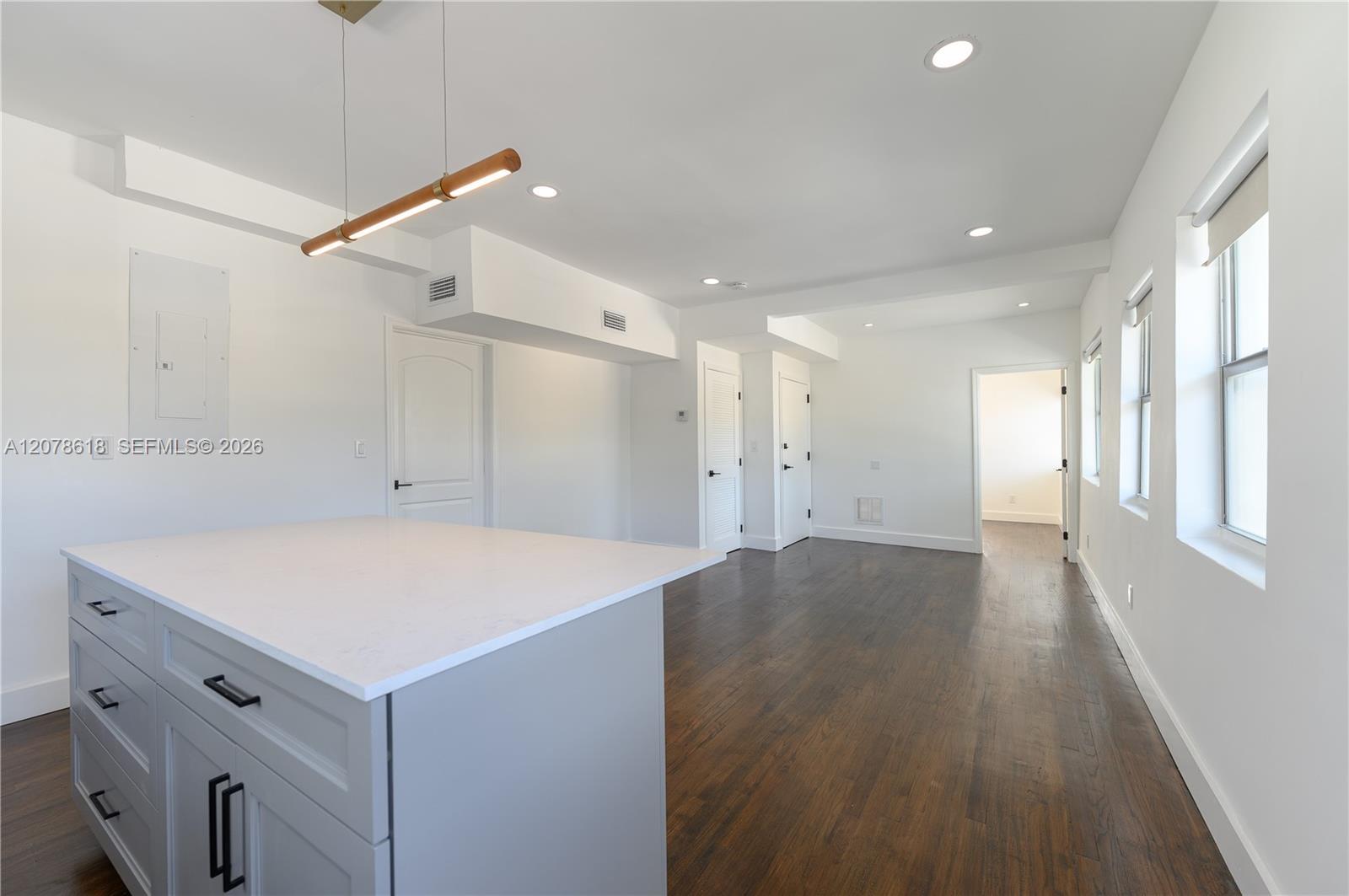 557 Meridian Ave # B, Miami Beach FL 33139 photo 4