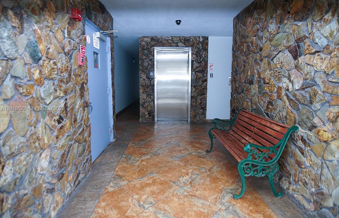 300 NE 12th Ave # 703, Hallandale Beach FL 33009 photo 3