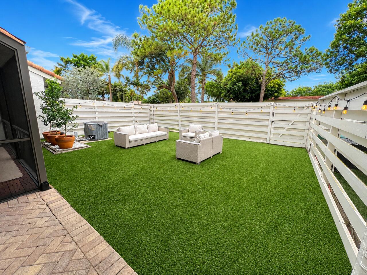 21596 Coronado Avenue, Boca Raton FL 33433 photo 4