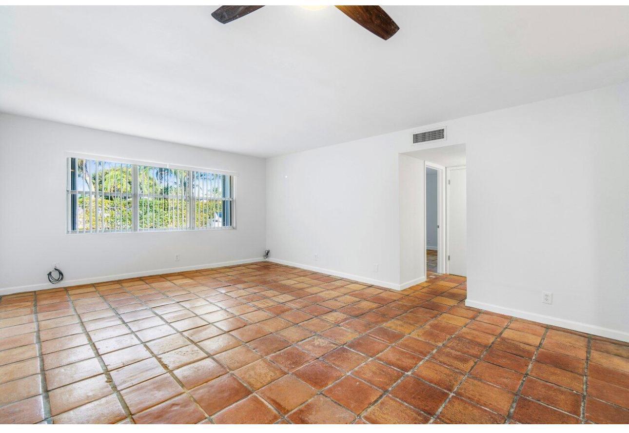 420 SE 2nd Avenue # 2, Deerfield Beach FL 33441 photo 3