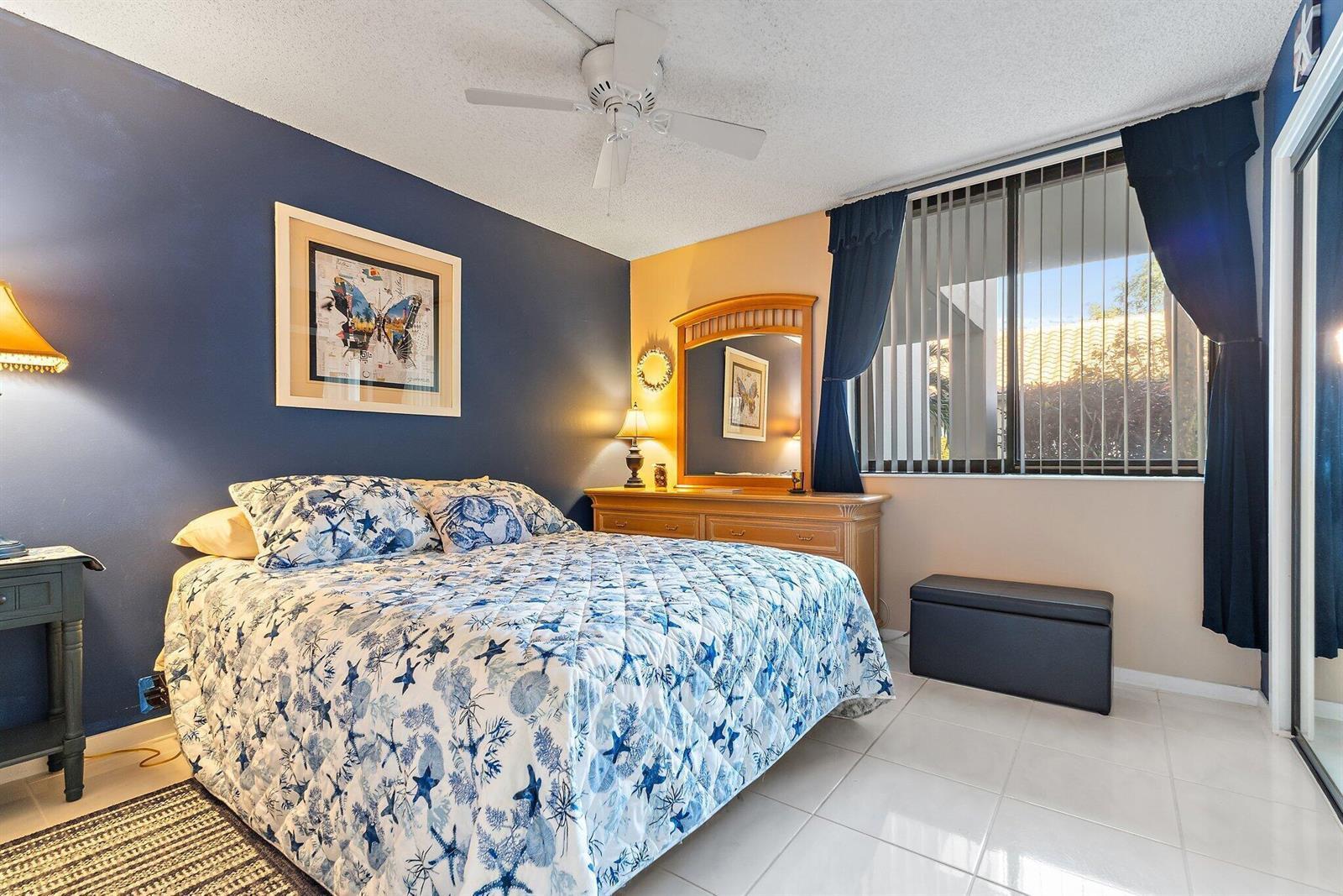 1000 N Us Highway 1, Jupiter FL 33477 photo 2