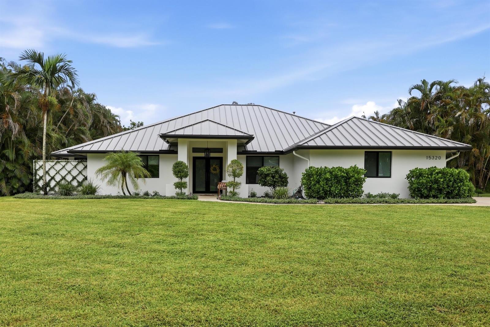 15320 Softwood Court, Wellington FL 33414