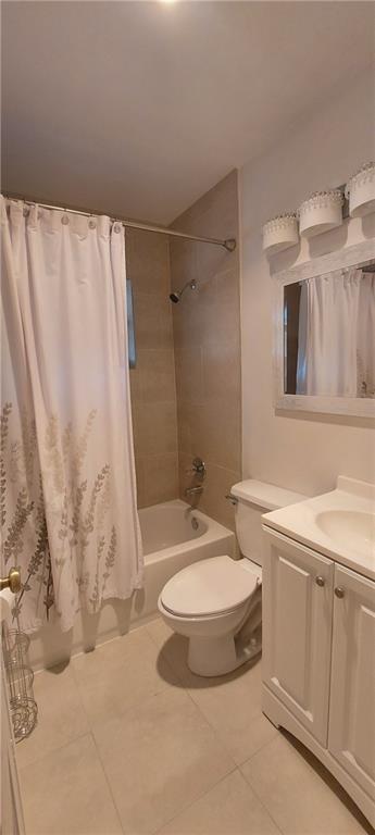 738 SW 5th Avenue, Hallandale Beach FL 33009 photo 4