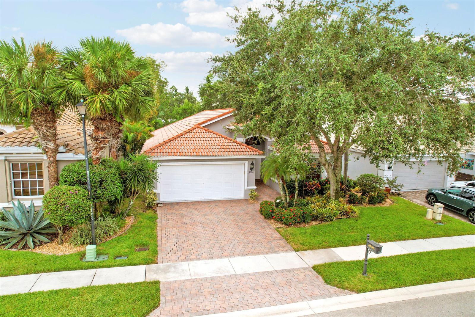 6806 Rienzo Street, Lake Worth FL 33467 photo 4