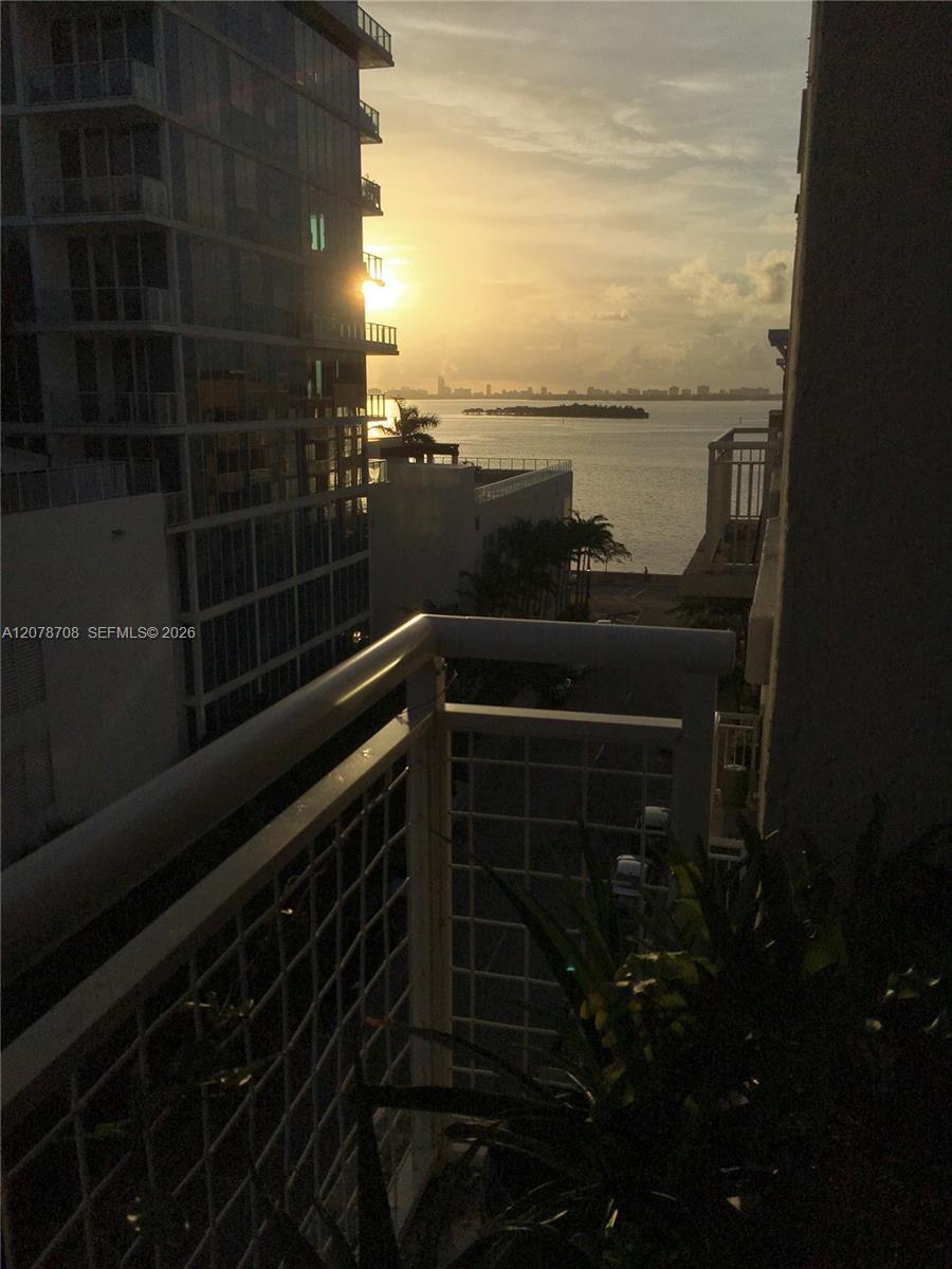 2001 Biscayne Blvd # 2604, Miami FL 33137 photo 2