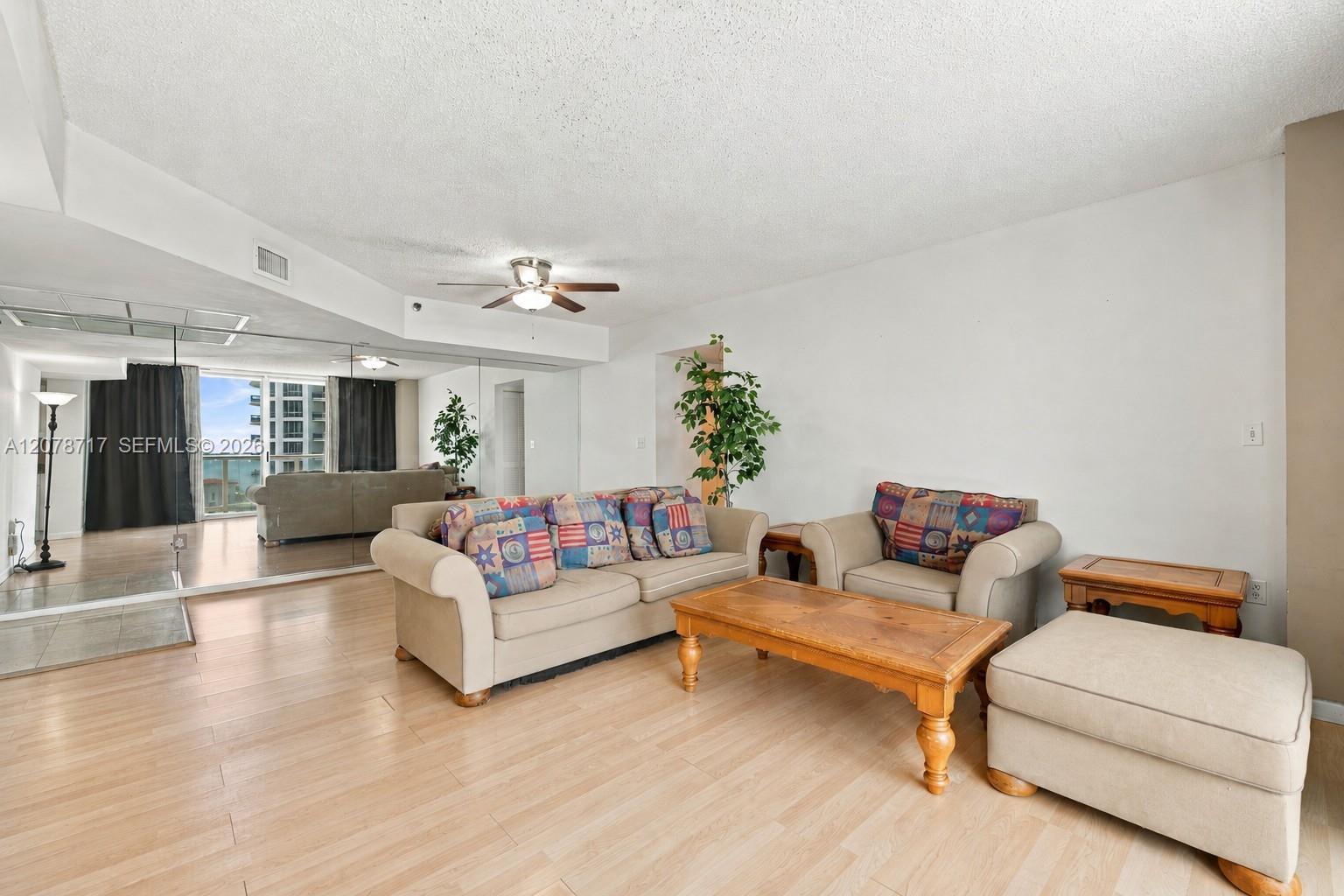 5900 Collins Ave # 1006, Miami Beach FL 33140 photo 2