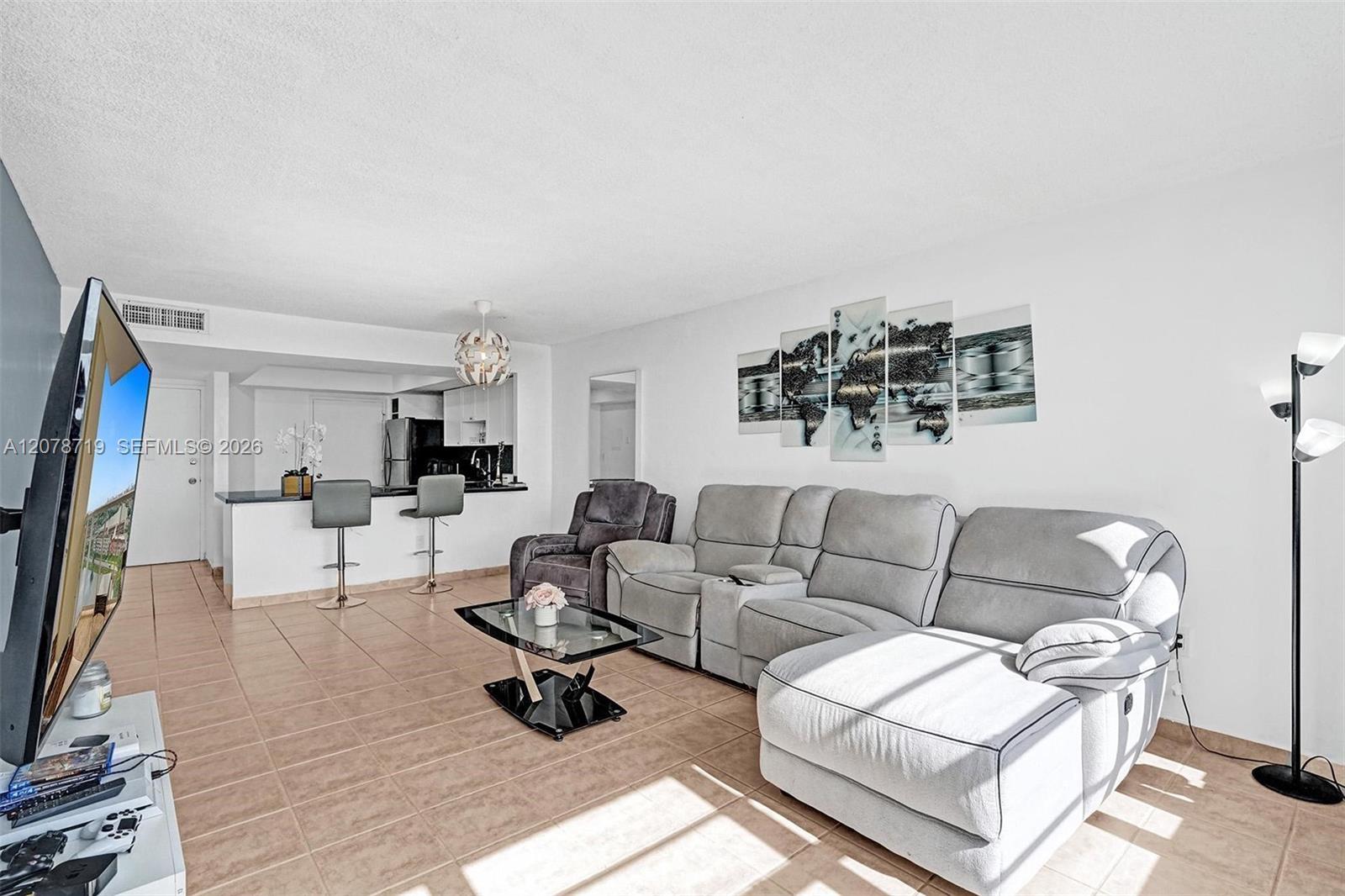 1351 NE Miami Gardens Dr # 1504E, Miami FL 33179 photo 5
