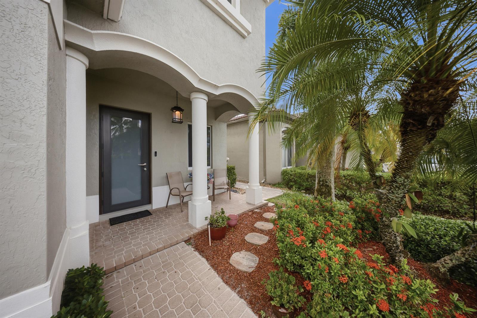 23 COUNTRY LAKE Circle, Boynton Beach FL 33436 photo 3