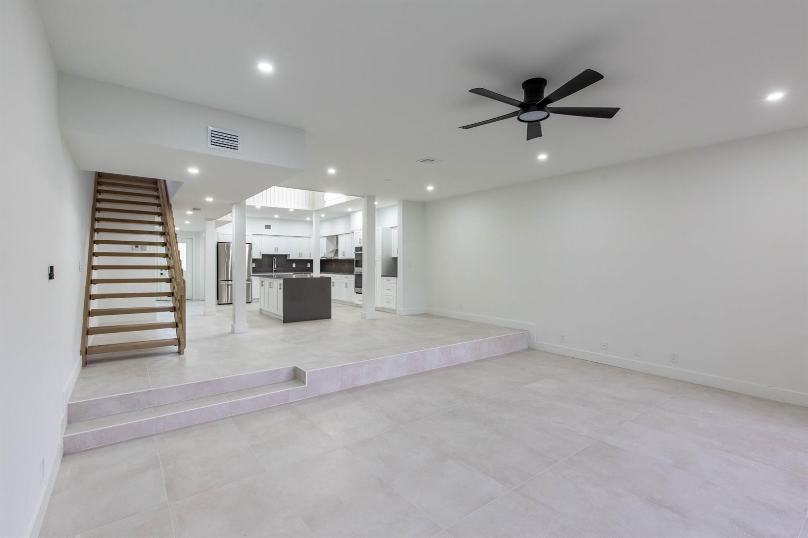 1989 CANTERBURY Circle, Wellington FL 33414 photo 5