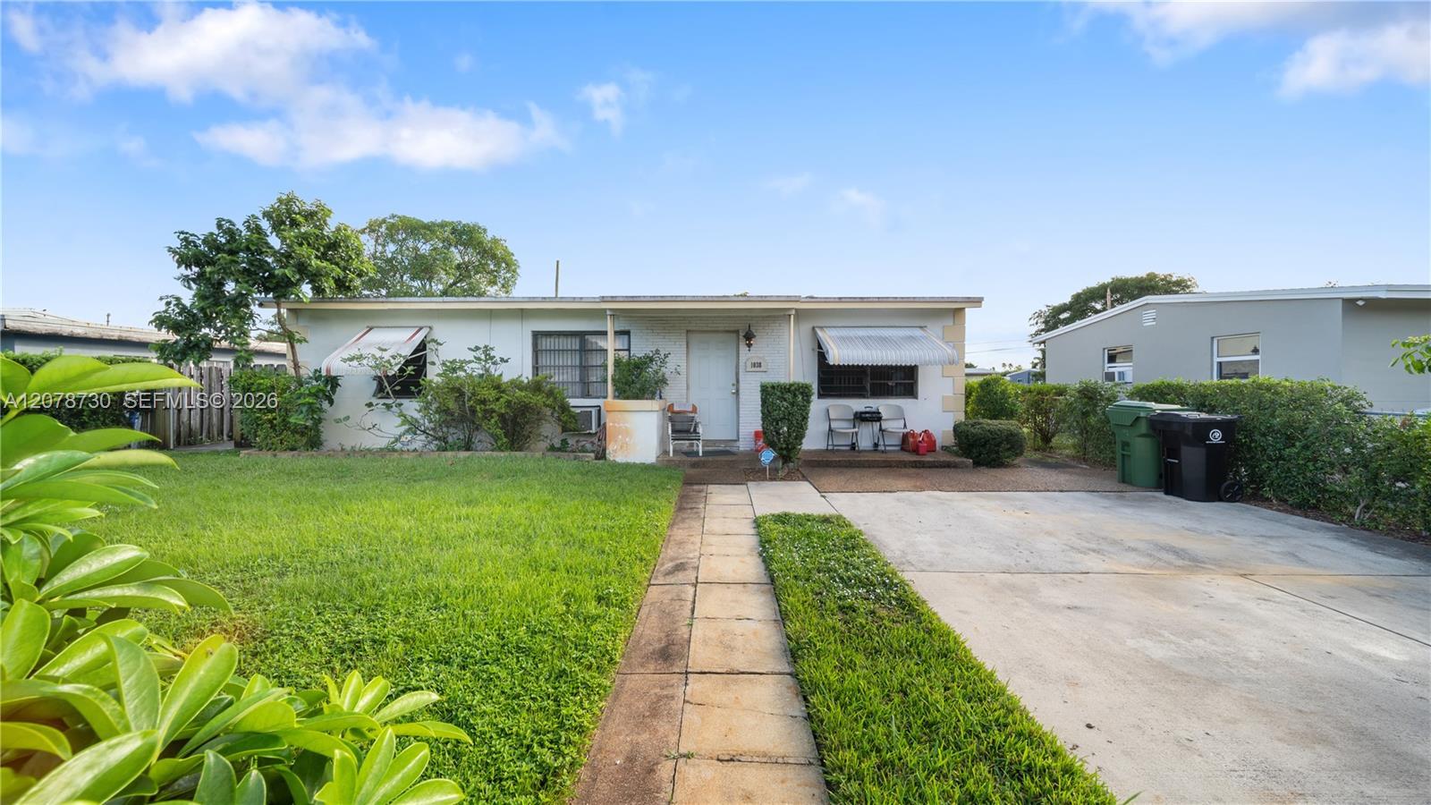 1038 NW 11th Ct, Fort Lauderdale FL 33311