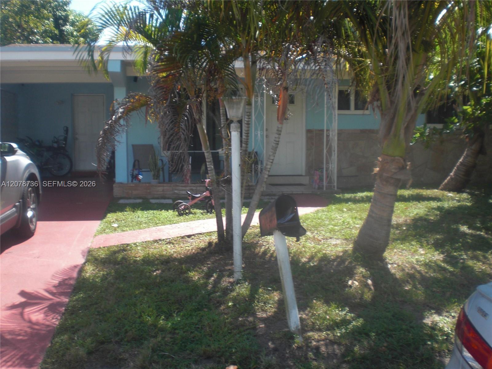 4940 SW 25th Ave, Dania Beach FL 33312 photo 2