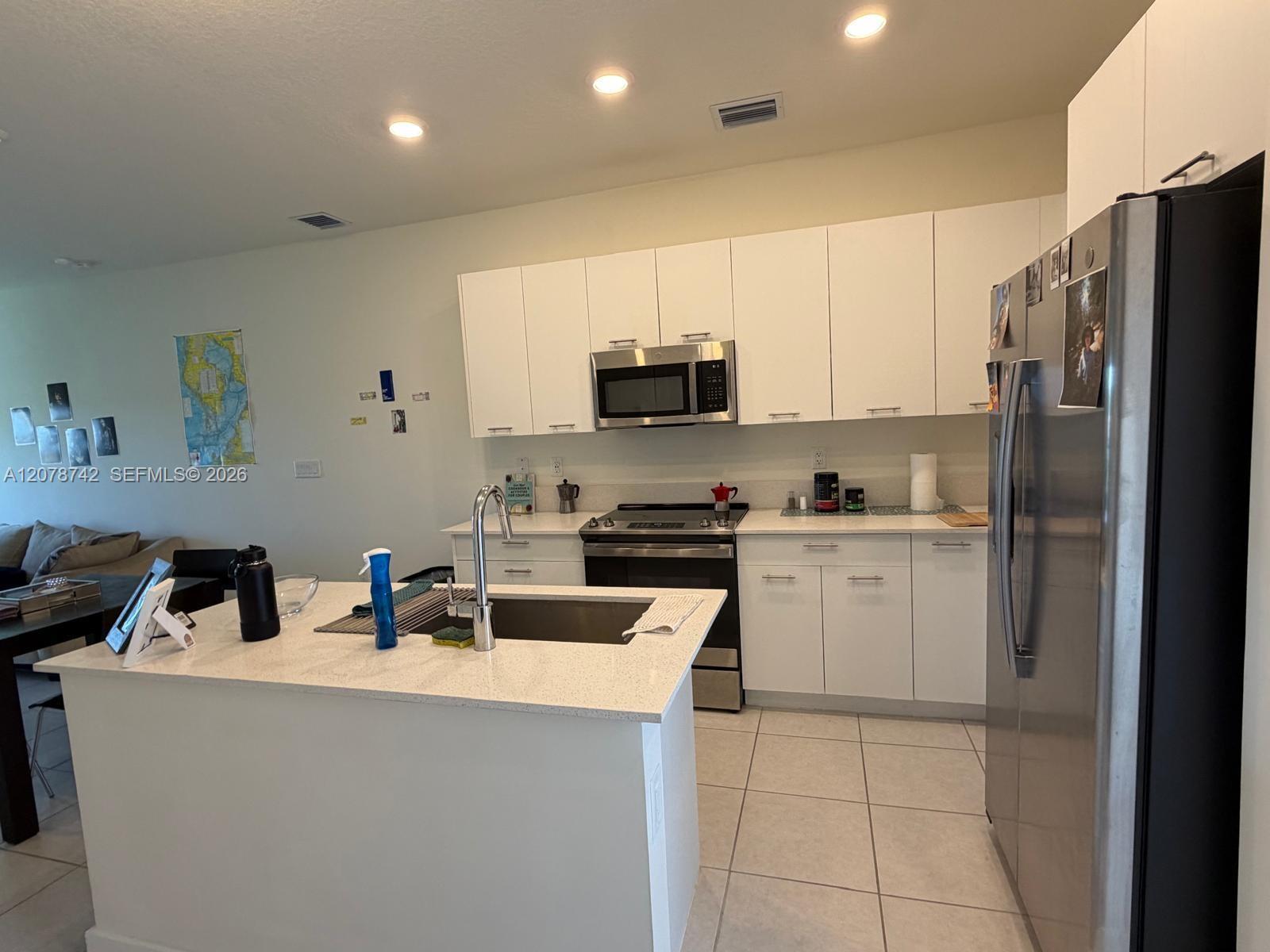 8001 NW 41st St # 310, Doral FL 33166 photo 3