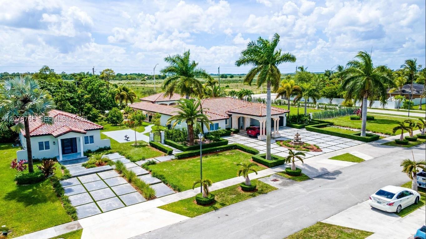 17122 SW 156th Ct, Miami FL 33187 photo 5