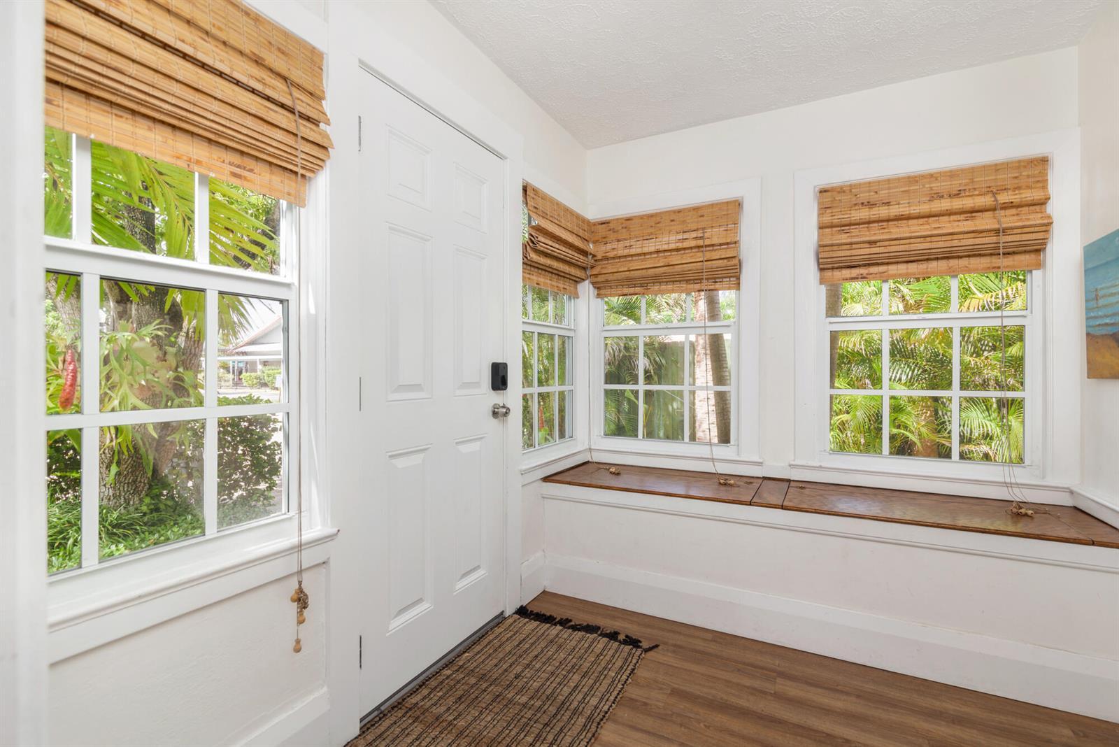 609 PALM Street, West Palm Beach FL 33401 photo 3