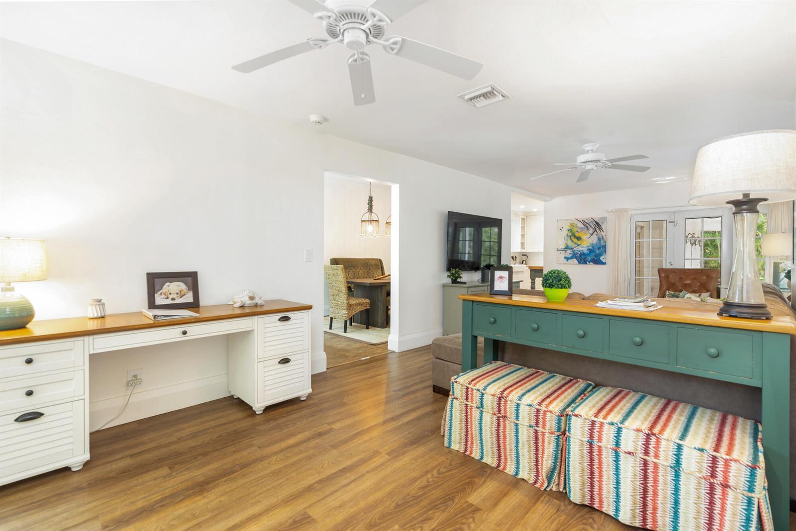 609 PALM Street, West Palm Beach FL 33401 photo 4