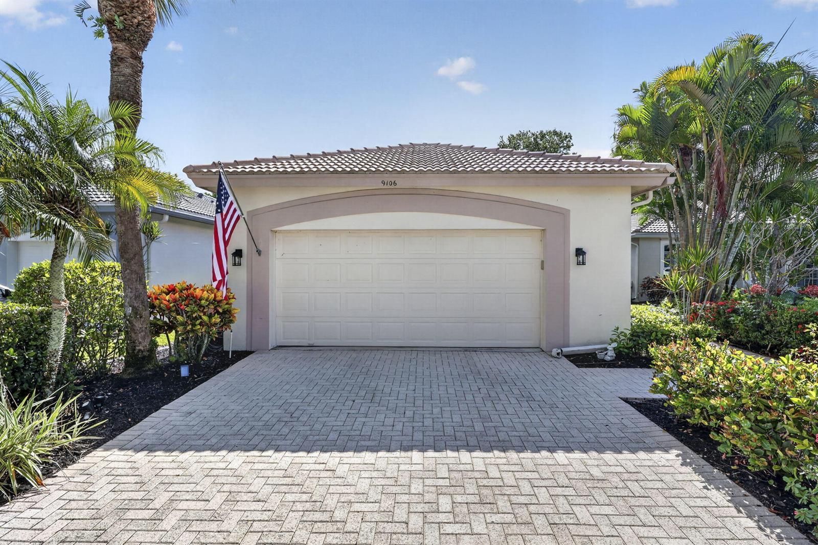 9106 BAY POINT Circle, West Palm Beach FL 33411 photo 4