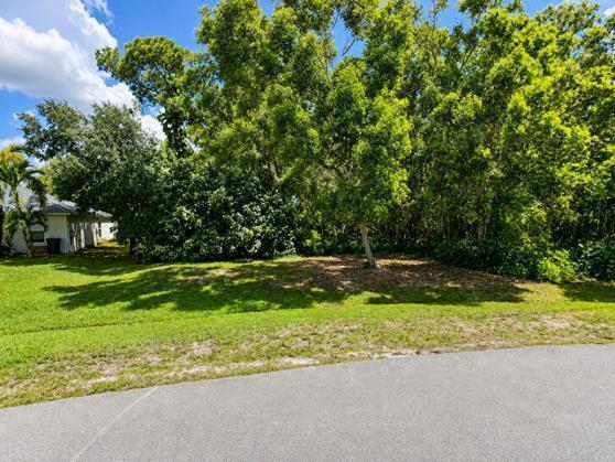 5490 NW CHAPEL Court, Port St. Lucie FL 34986 photo 3