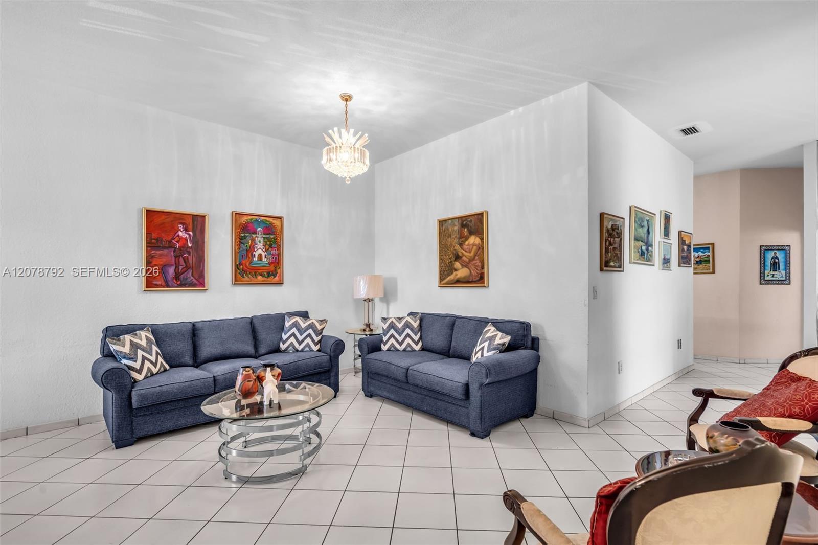 9053 NW 146th Ter, Miami Lakes FL 33018 photo 4