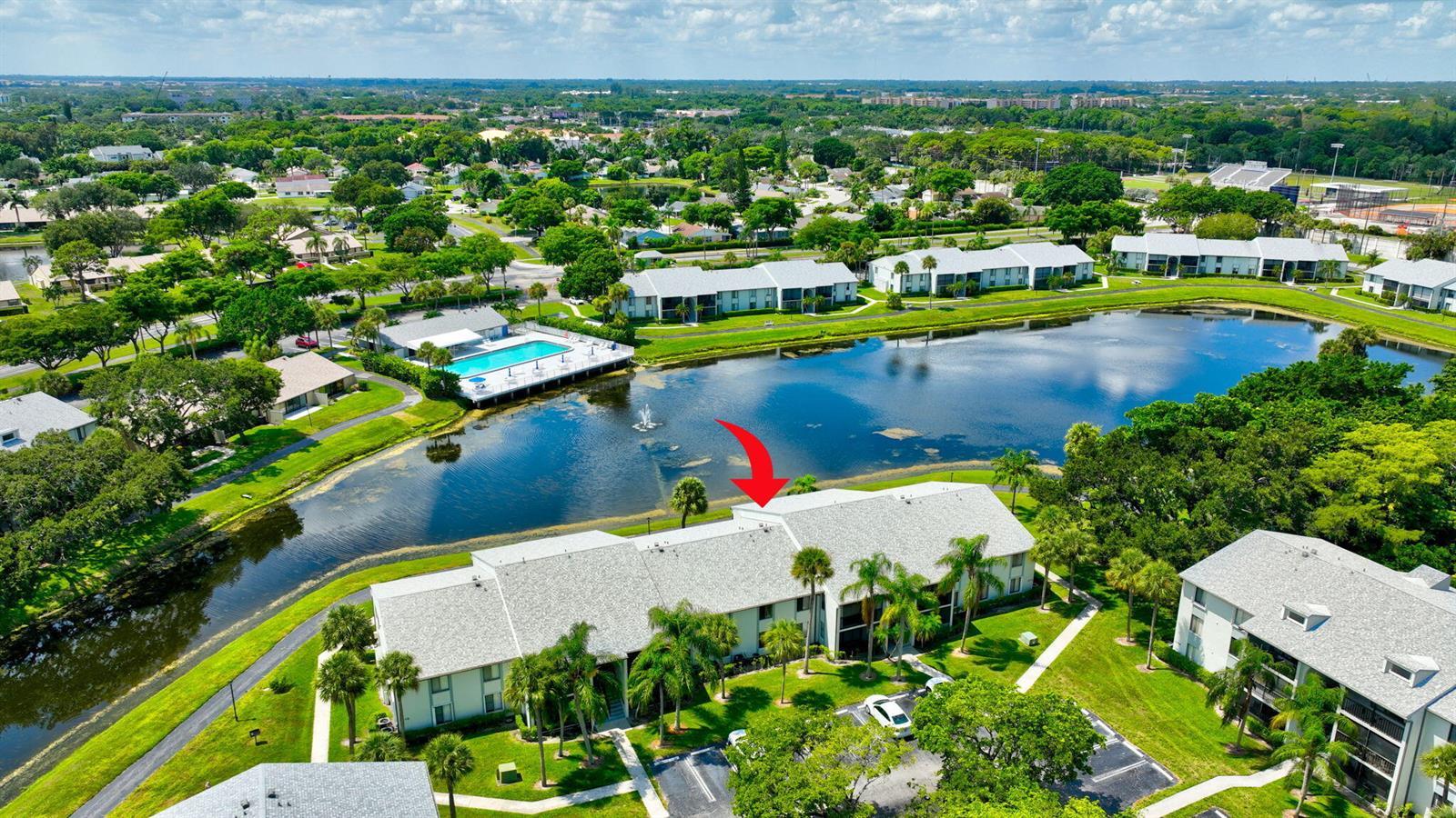 1010 Green Pine Boulevard # F2, West Palm Beach FL 33409 photo 2