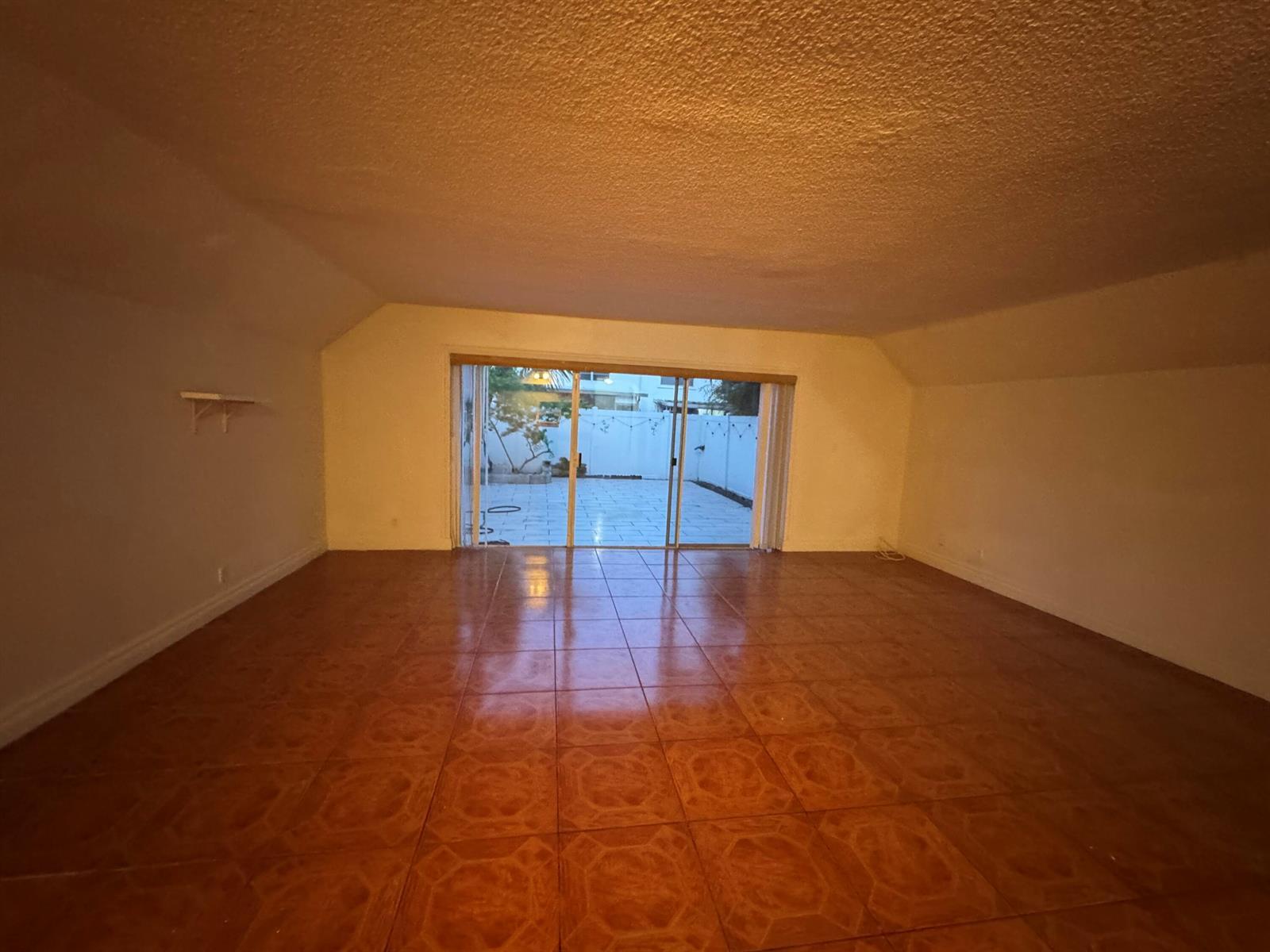3904 SW 67th Way, Davie FL 33314 photo 4