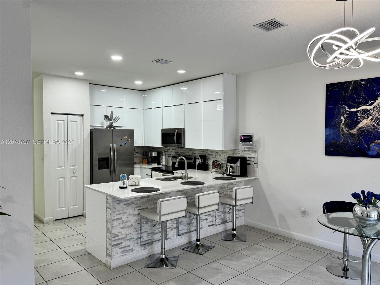 23461 SW 129th Pl, Homestead FL 33032 photo 4