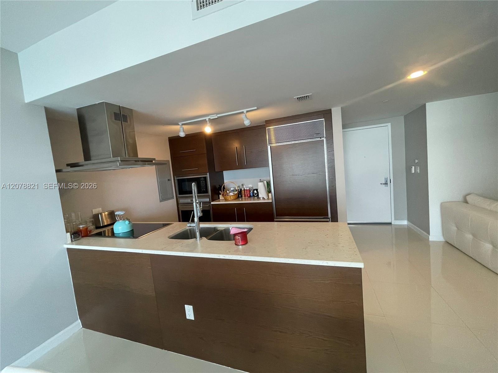 495 Brickell Ave # 1103, Miami FL 33131 photo 4