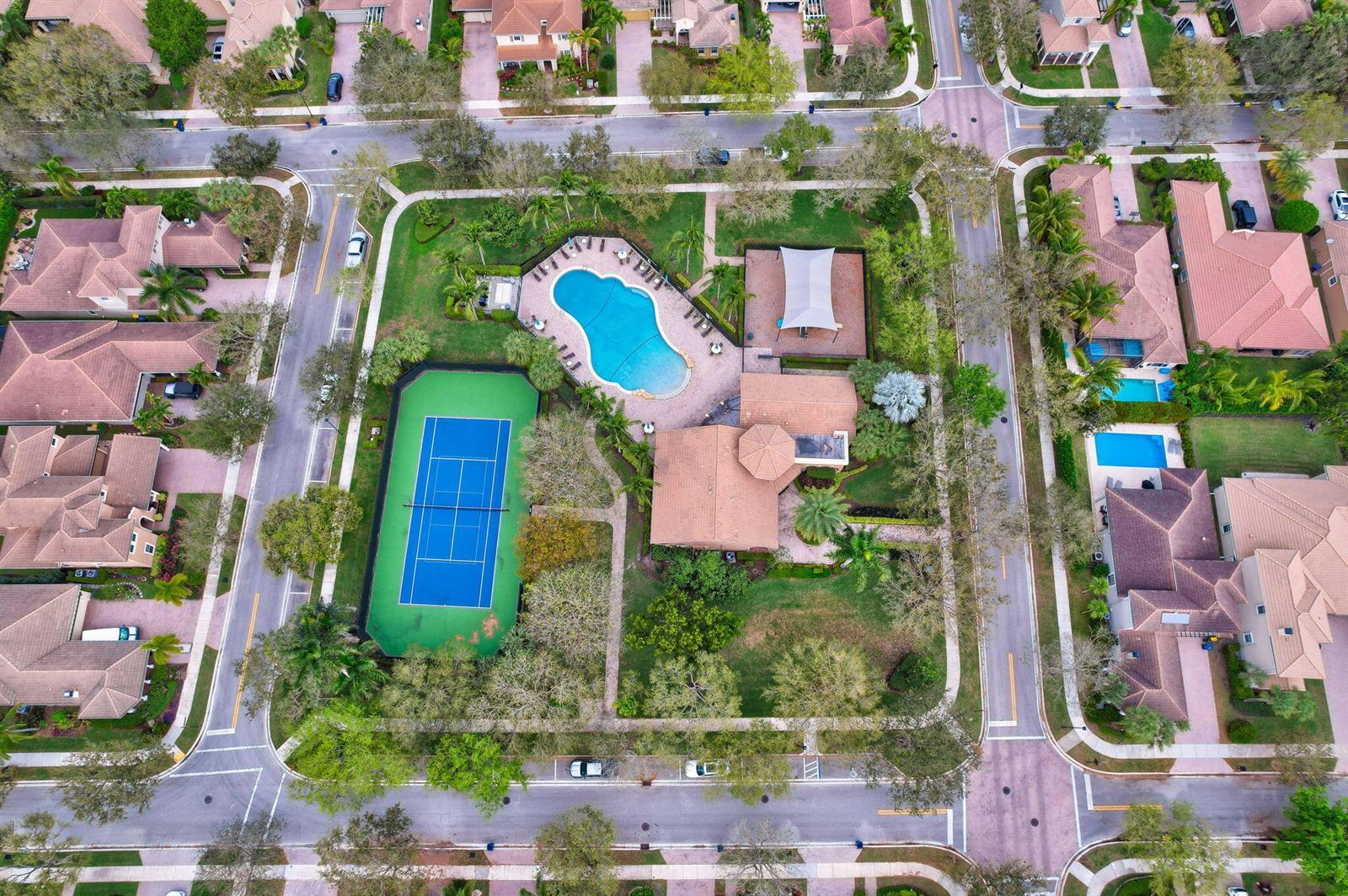 186 VIA CATALUNHA, Jupiter FL 33458 photo 2