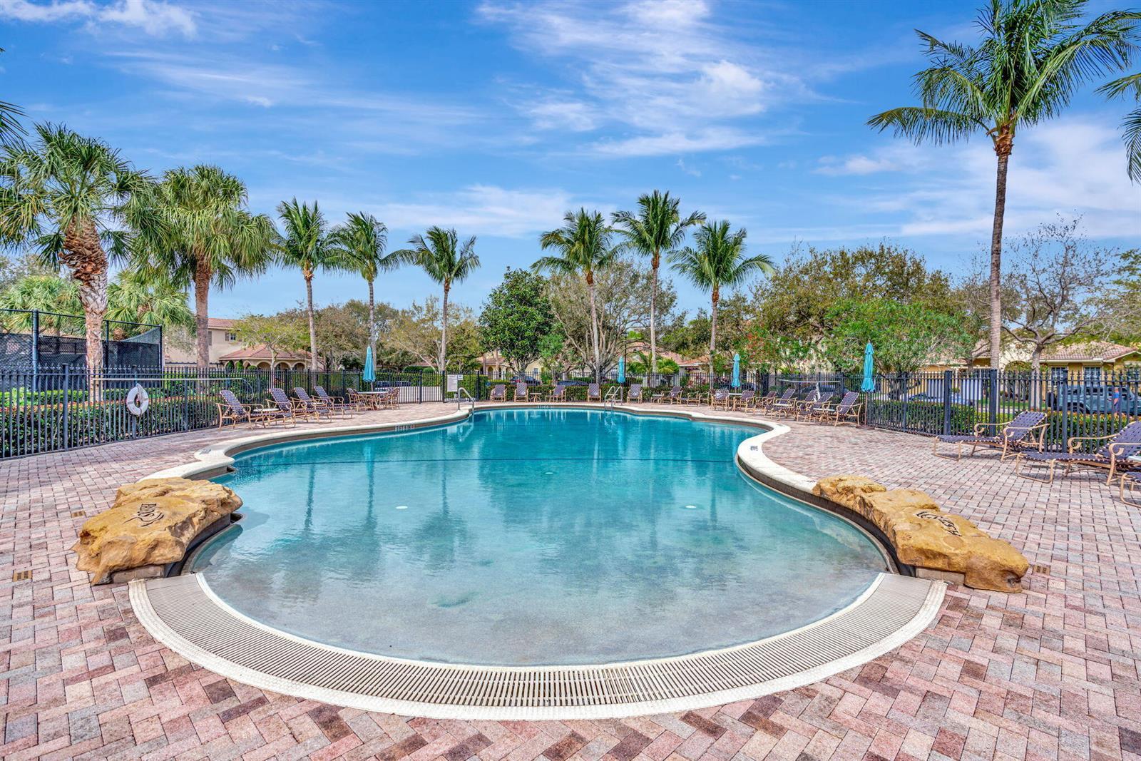186 VIA CATALUNHA, Jupiter FL 33458 photo 4